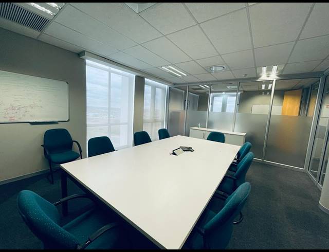 874M² OFFICE TO LET IN WATERFALL